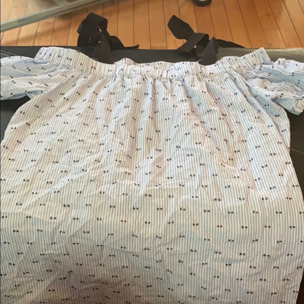 Maternity shirt